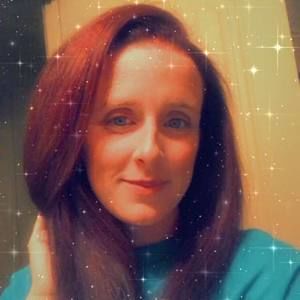 Meet your Posher, Latosha